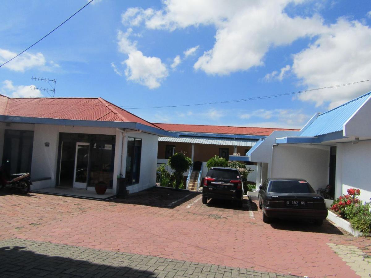 Hotel Pantes Sarangan Ngoại thất bức ảnh