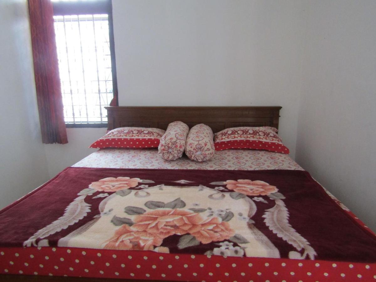 Hotel Pantes Sarangan Ngoại thất bức ảnh