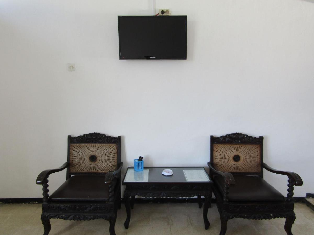 Hotel Pantes Sarangan Ngoại thất bức ảnh