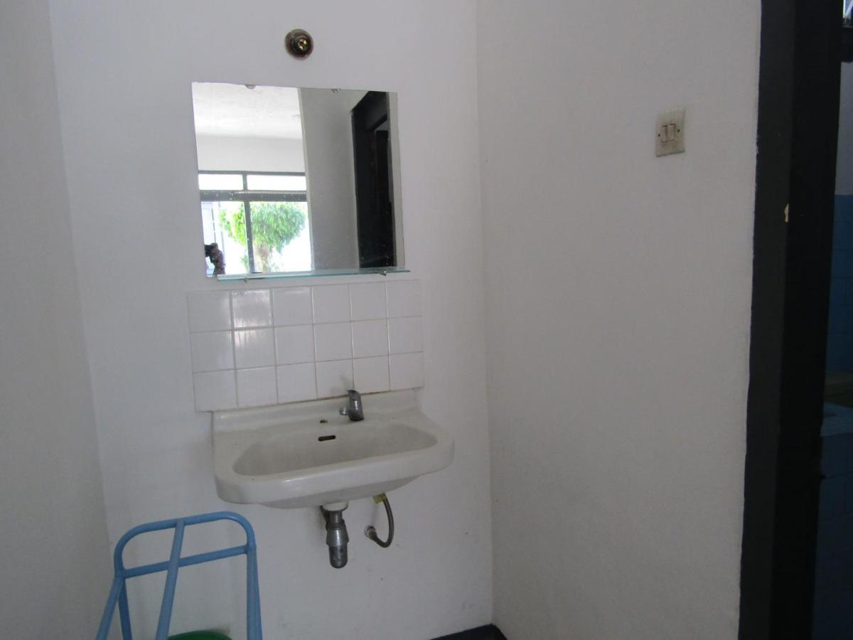 Hotel Pantes Sarangan Ngoại thất bức ảnh