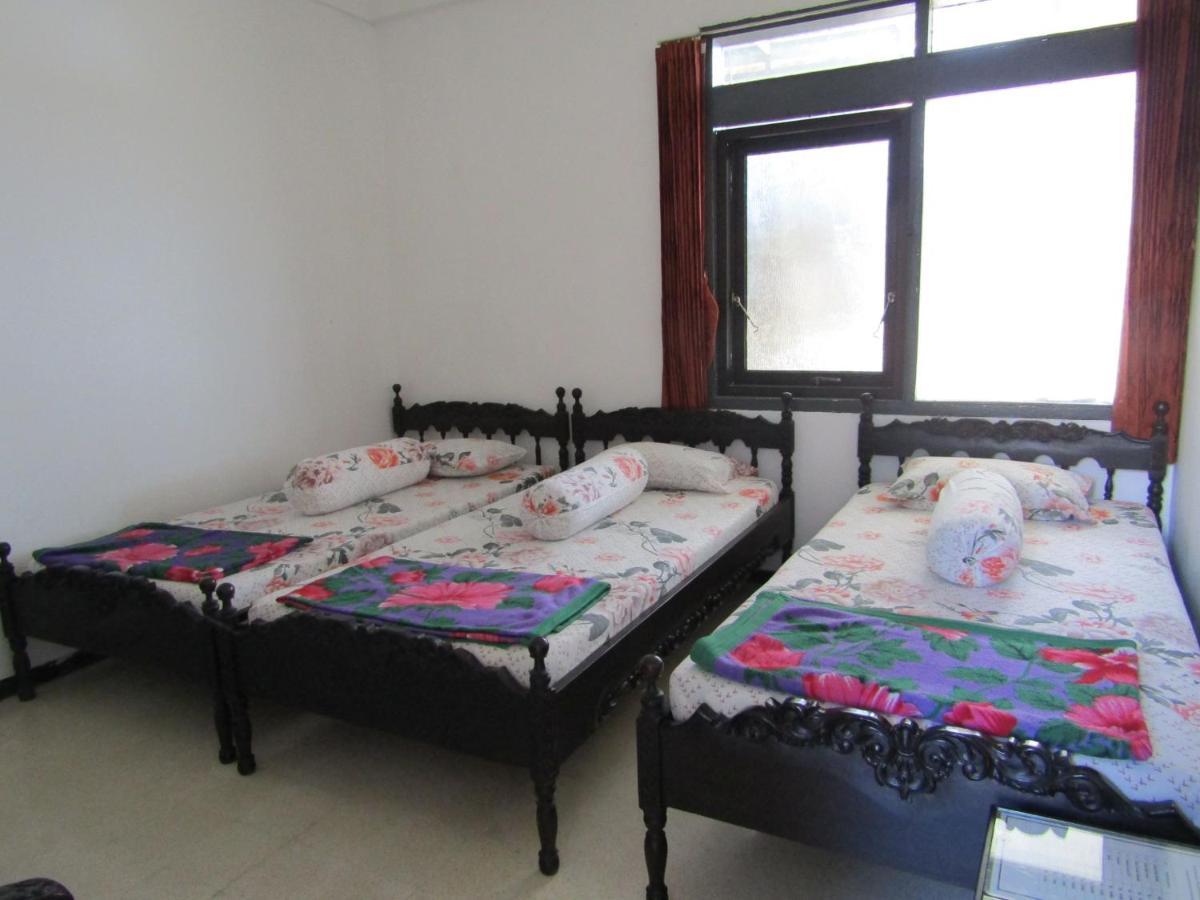 Hotel Pantes Sarangan Ngoại thất bức ảnh